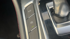 MG Hs 1.5 T-GDI Exclusive 5dr DCT Petrol Hatchback